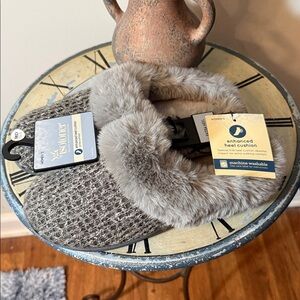 isotoner Women's Gray Faux Fur Trim Slip-On Slippers